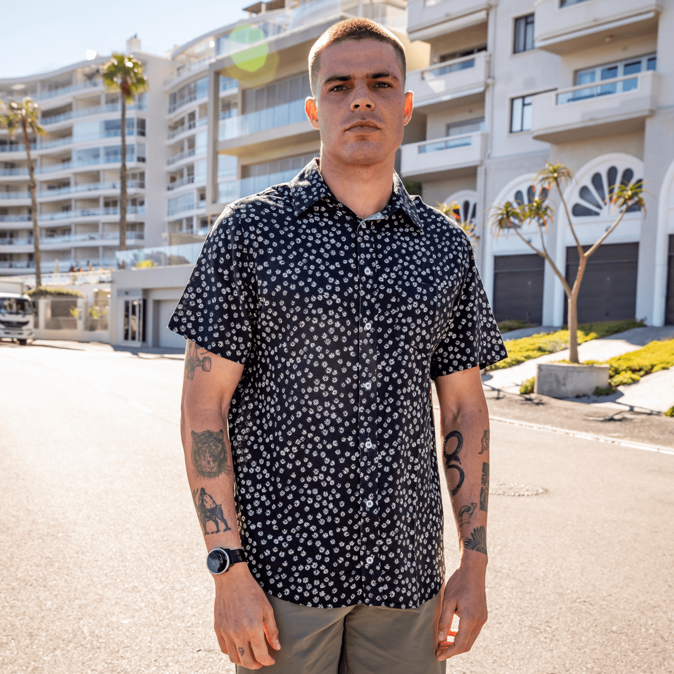 Men's Short Sleeve Shirt - Pushing Up Daisies - Strange Paradise