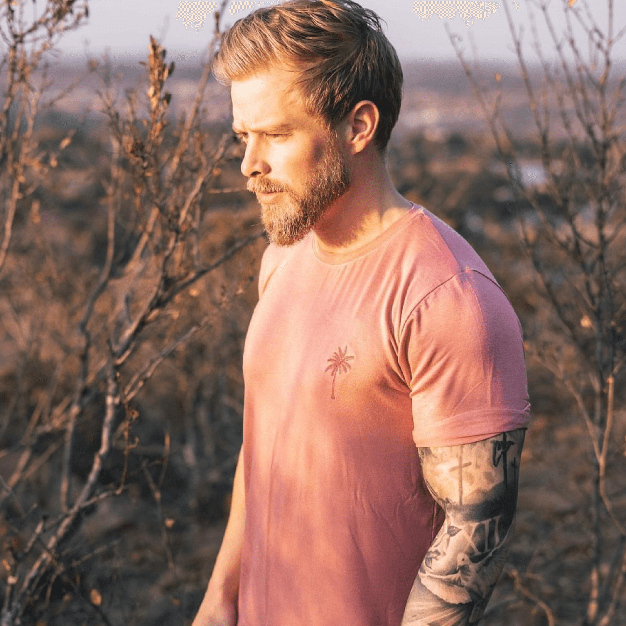 Rolled Muscle Tee - WatermelonStrange ParadiseStrange Paradise
Our Rolled Muscle Tees are designed for everyday wear. Our fabric delivers a product for those with a demanding and versatile lifestyle. From the workplace or gym, Rolled Muscle Tee - Watermelon