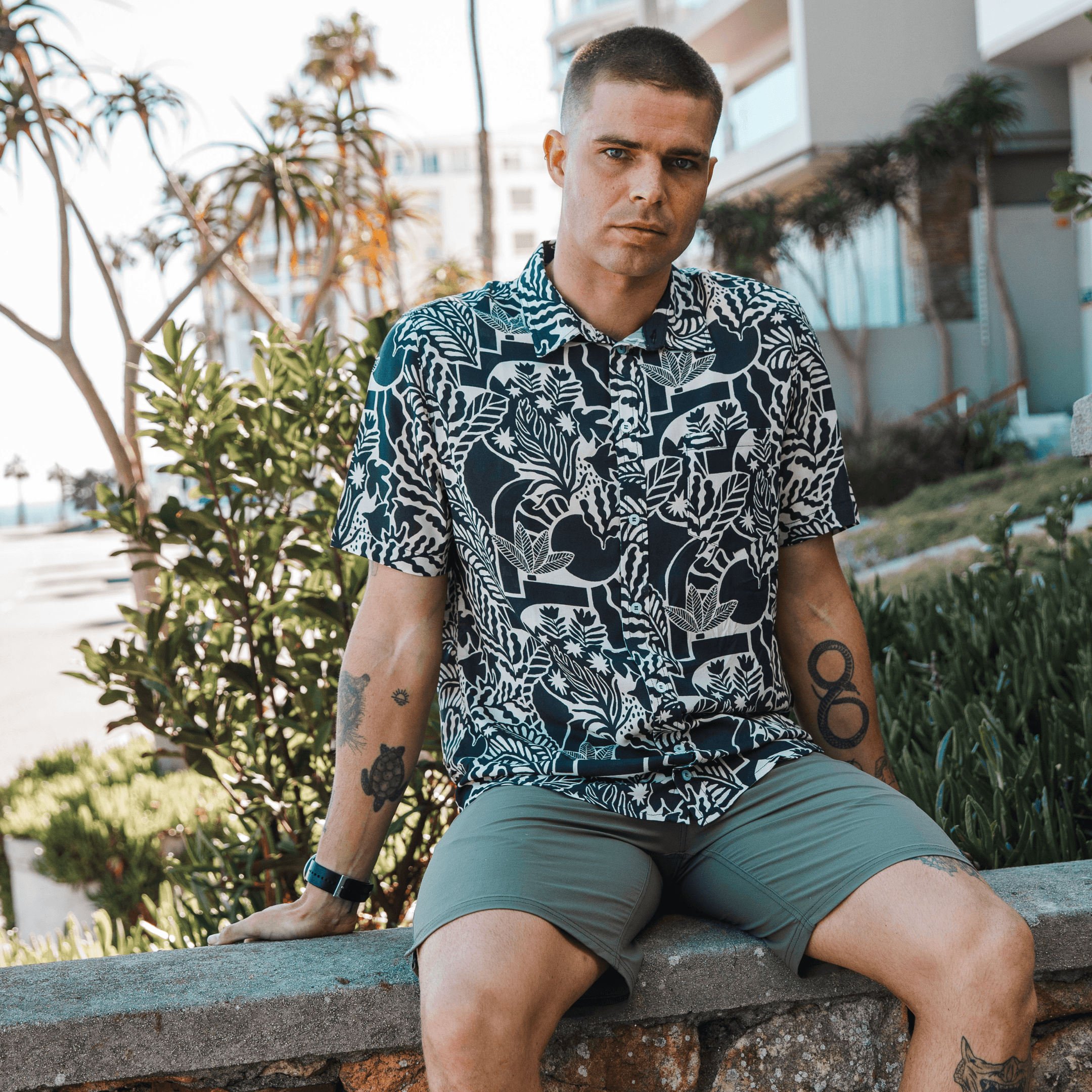 Men's Short Sleeve Shirt - Beach Club - Strange Paradise