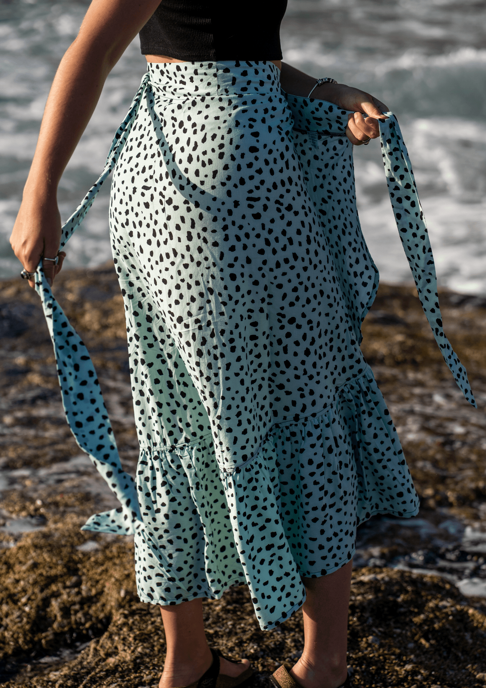 Baby Blue Leopard Print High Waisted Wrap SkirtStrange ParadiseStrange Paradise
Our ladies high waisted wrap skirts are easily paired with a crop top, and go perfectly with a pair of sneakers or casual slops.Our skirts are adjustable and versatBaby Blue Leopard Print High Waisted Wrap Skirt