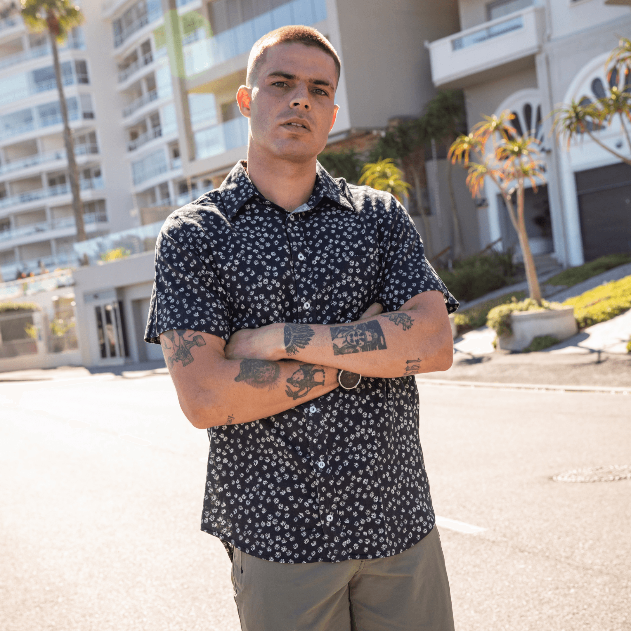 Men's Short Sleeve Shirt - Pushing Up Daisies - Strange Paradise
