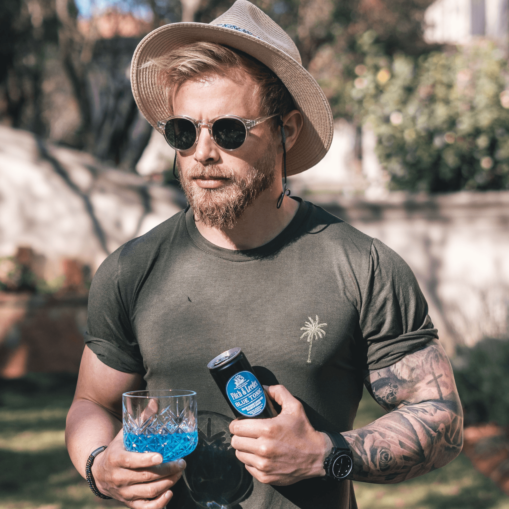 Rolled Muscle Tee - SageStrange ParadiseStrange Paradise
Our Rolled Muscle Tees are designed for everyday wear. Our fabric delivers a product for those with a demanding and versatile lifestyle. From the workplace or gym, Rolled Muscle Tee - Sage