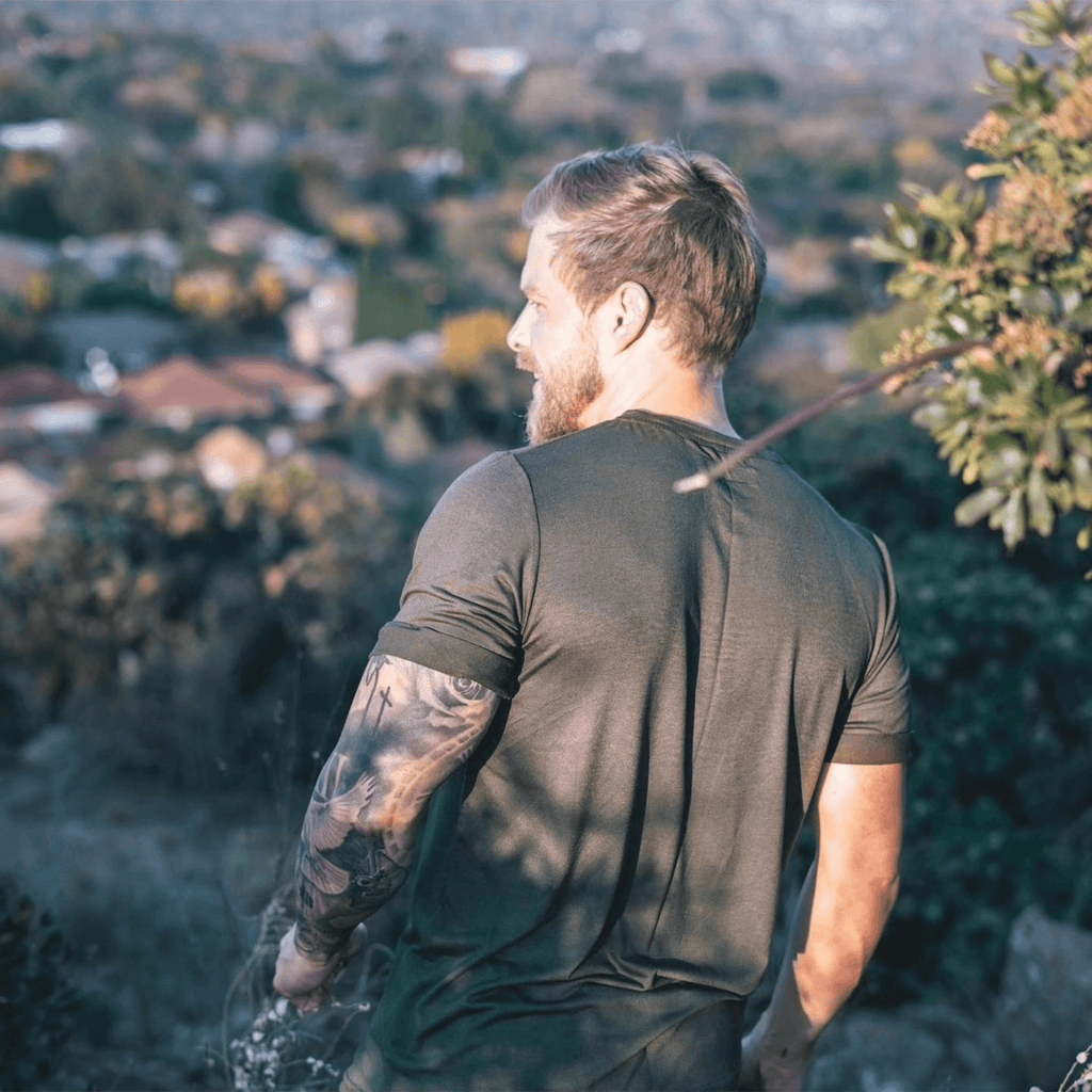 Rolled Muscle Tee - SageStrange ParadiseStrange Paradise
Our Rolled Muscle Tees are designed for everyday wear. Our fabric delivers a product for those with a demanding and versatile lifestyle. From the workplace or gym, Rolled Muscle Tee - Sage