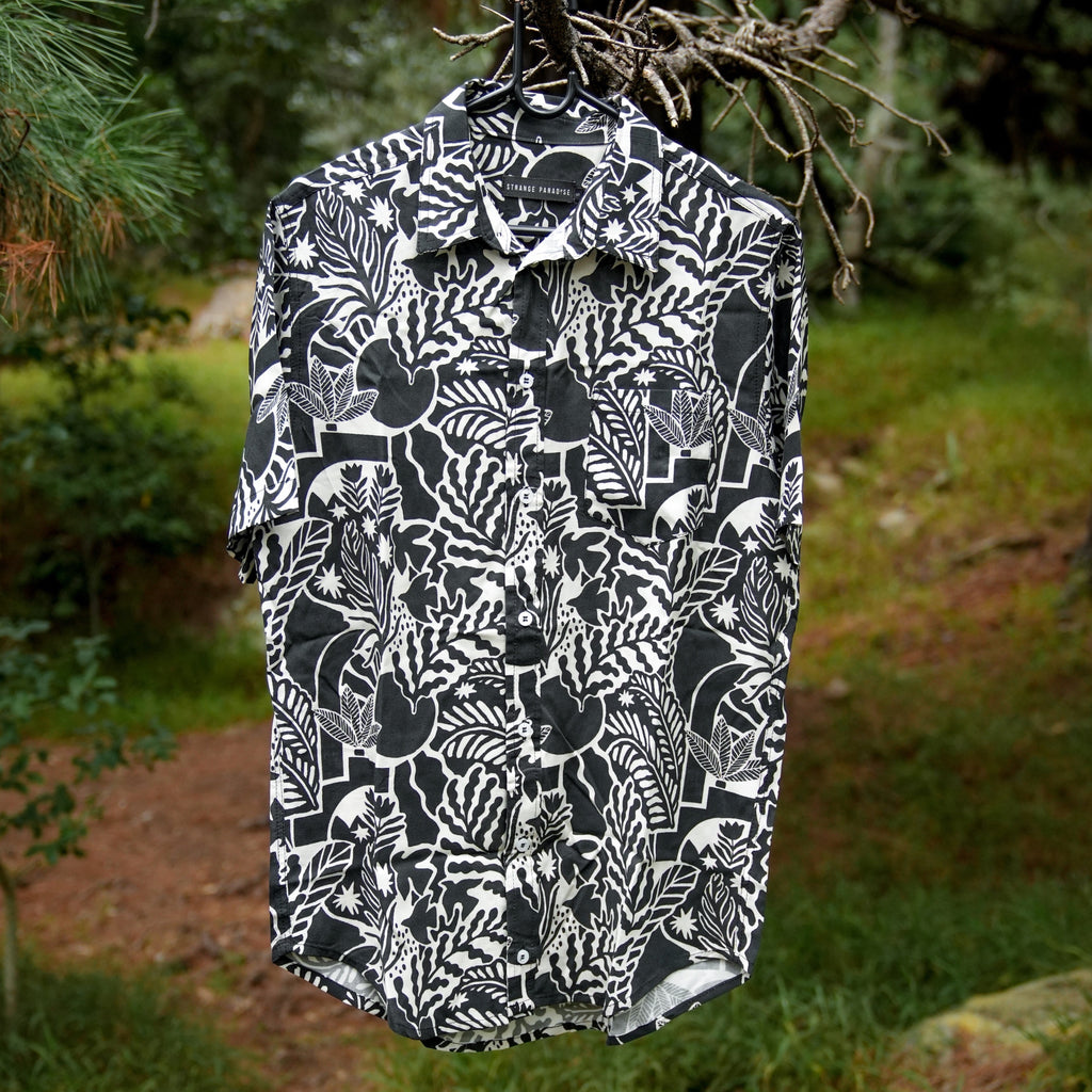 Men's Short Sleeve Shirt - Beach Club - Strange Paradise